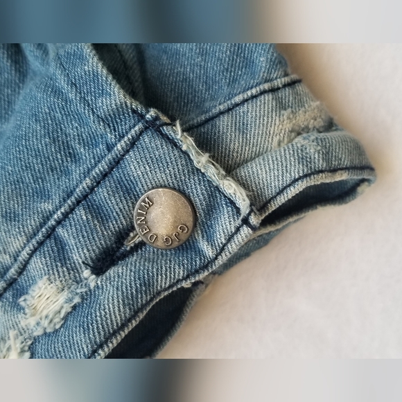 Distressed oversized denim jacket - Picture 4 of 4